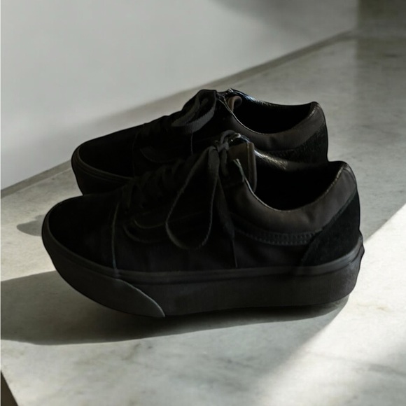Vans Old Skool Stackform Platform Women's Black Sneakers. - Picture 7 of 11